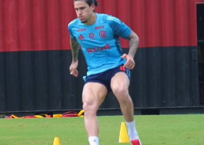 Pedro em treino no Flamengo