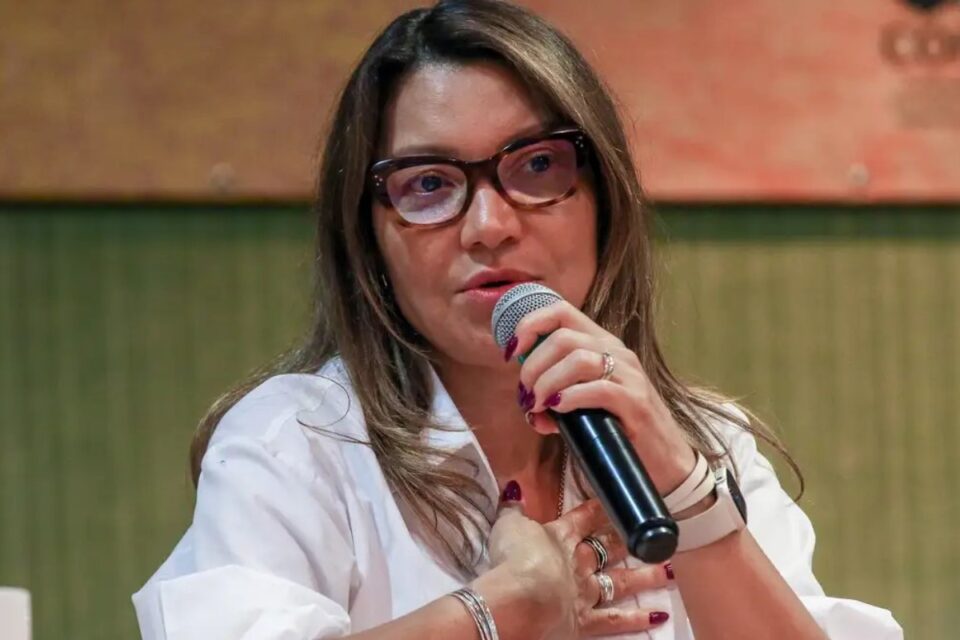 Janja diz que sofreu assédio duas vezes já como primeira-dama No programa Sem Censura, ela afirmou que trata do tema com o presidente Lula