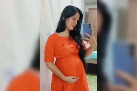 Grávida de gêmeas siamesas de Rondônia busca atendimento em Goiânia