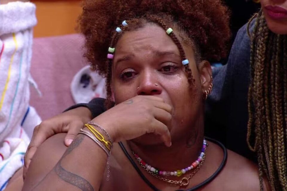 BBB 25: Entenda as acusações de racismo no reality envolvendo Renata, Maike e Camilla