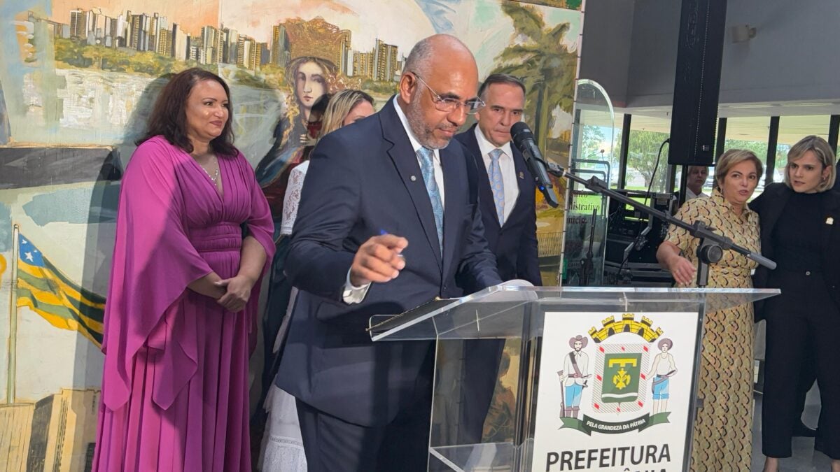 Rogério Cruz em último discurso como prefeito de Goiânia (Foto: Mais Goiás)