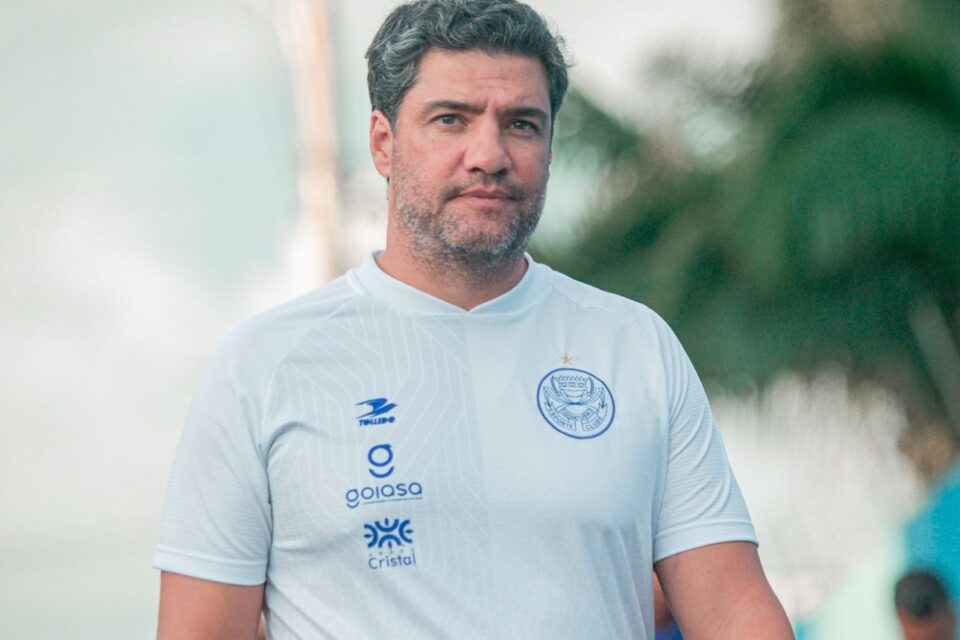 Goiatuba demite técnico após derrota para o Abecat
