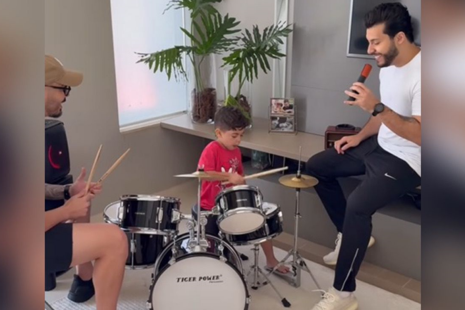 Cantor Murilo Huff compartilha momento com o filho (Foto: Reprodução/Redes Sociais)