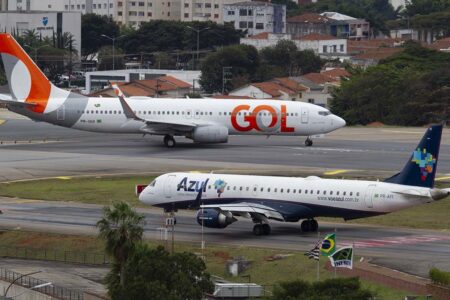 Passagens aéreas não devem subir após fusão de Gol e Azul, diz ministro Silvio Costa Filho prevê economicidade e fortalecimento da aviação