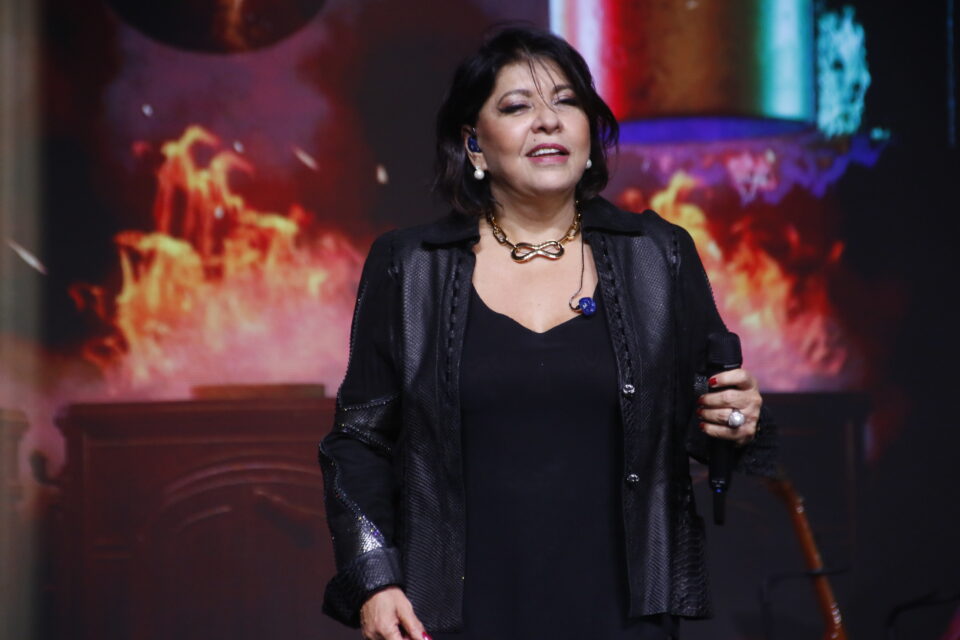 Roberta Miranda anuncia apresentação única em Goiânia