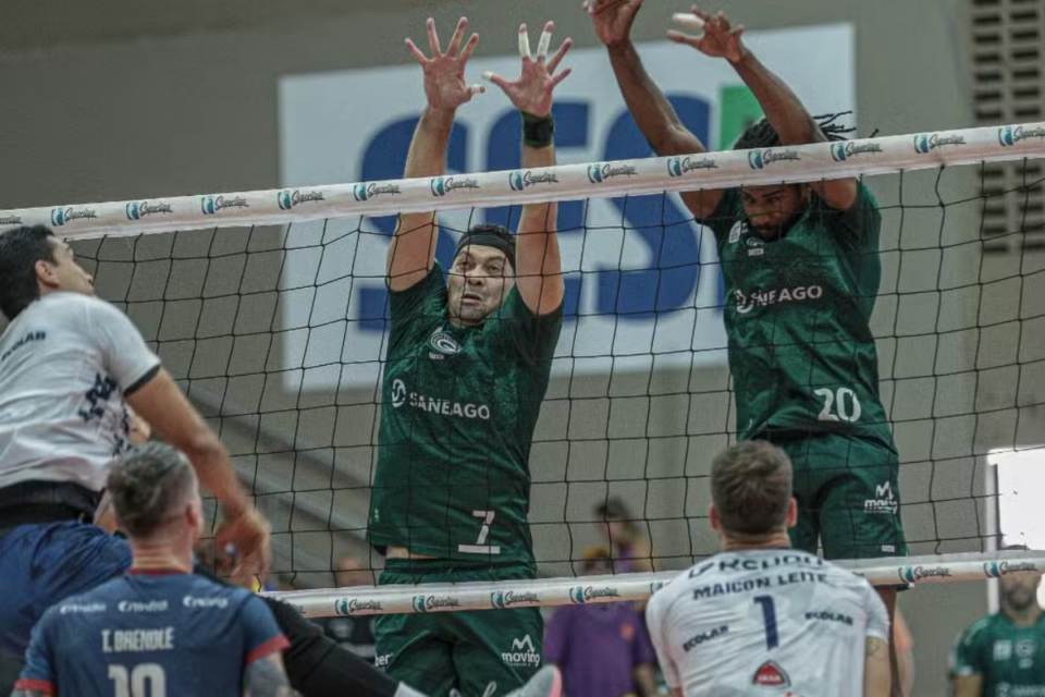 Jogo entre Goiás Vôlei e Suzano Vôlei na Superliga A