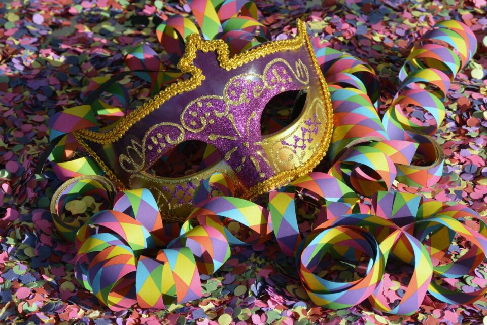 Carnaval 2025: bares, pub´s e boates com programação especial para a data em Goiânia
