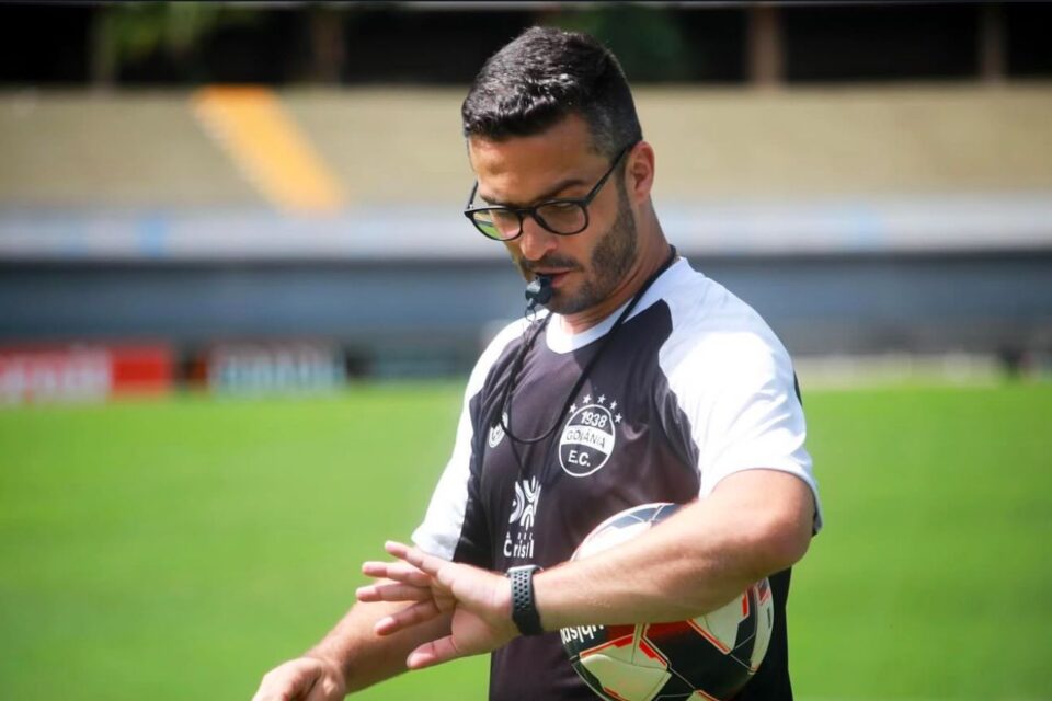 William Campos elogia vitória do Galo