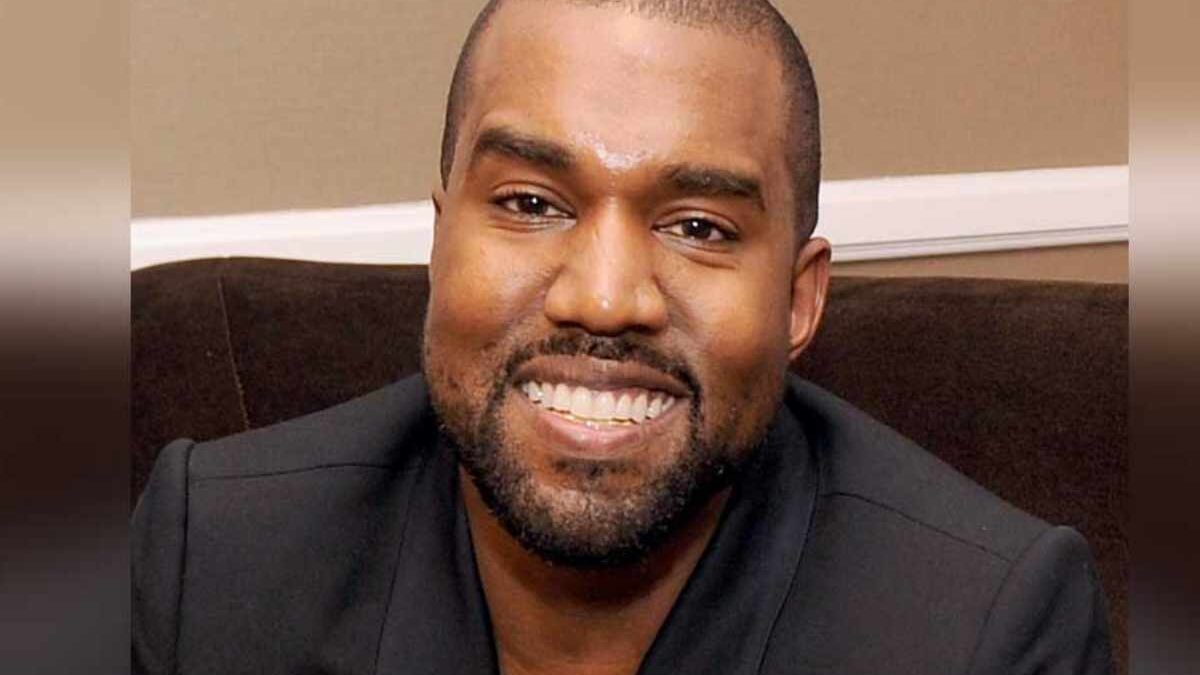 Kanye West diz não ser mais nazista após reflexão