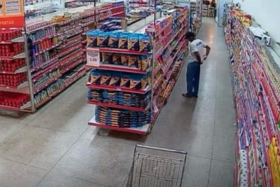 Homem é preso pela terceira vez em 15 dias suspeito de furtar bolachas em supermercado de Aparecida