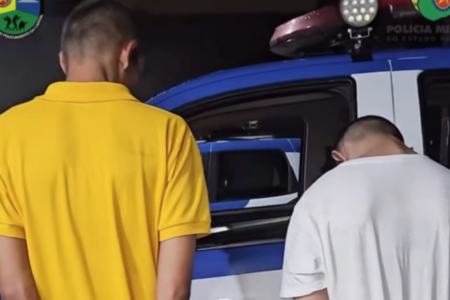 Dupla é presa por furto em comércios (Foto: Reprodução)
