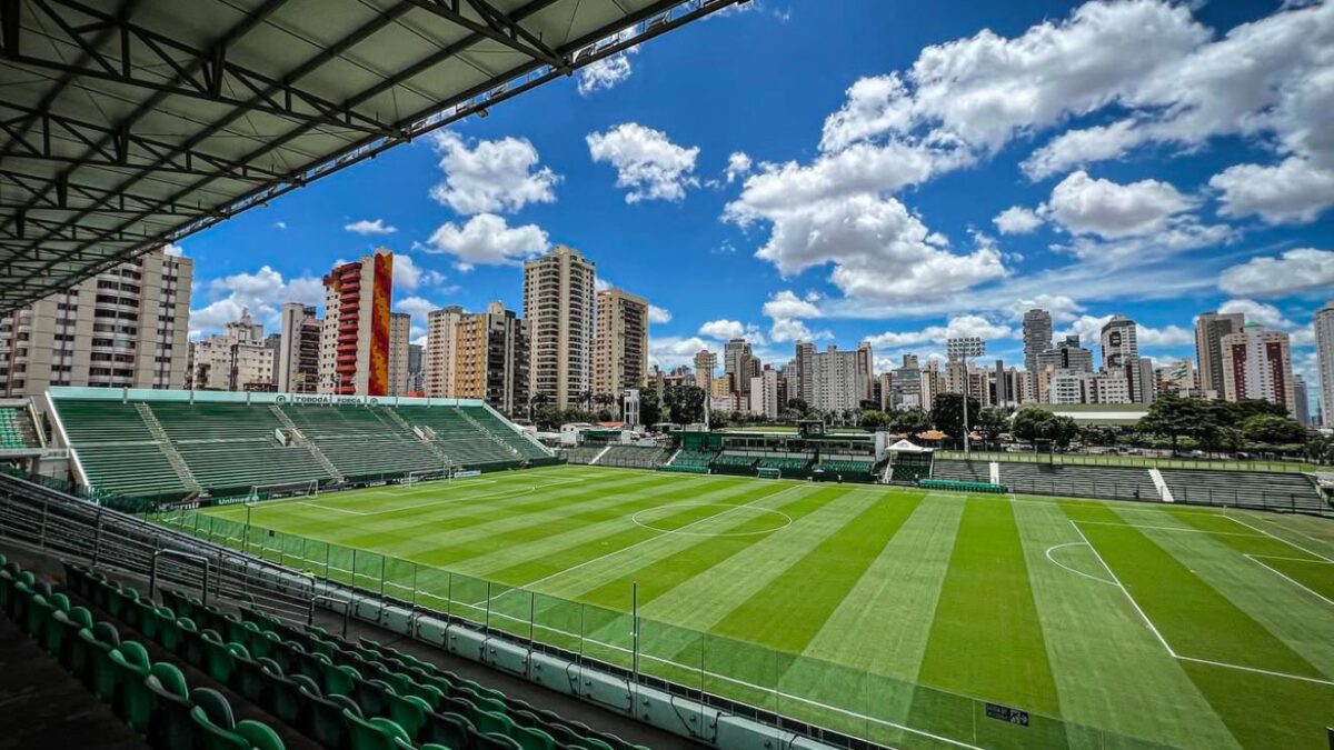 Goiás recebe Rio Branco pela Copa Verde
