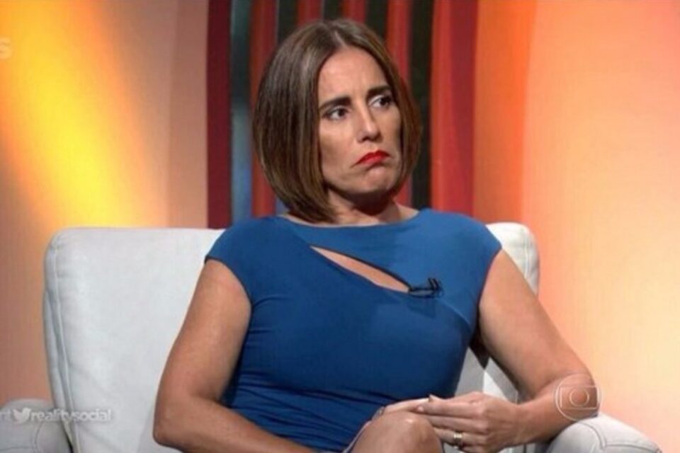 Gloria Pires vai ser indenizada em R$ 15 mil por causa de meme não sou capaz de opinar Dono de site usou imagem de atriz para divulgar cursos