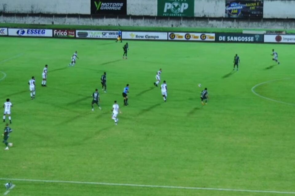 Jogo entre Jataiense e Anápolis pelo Goianão