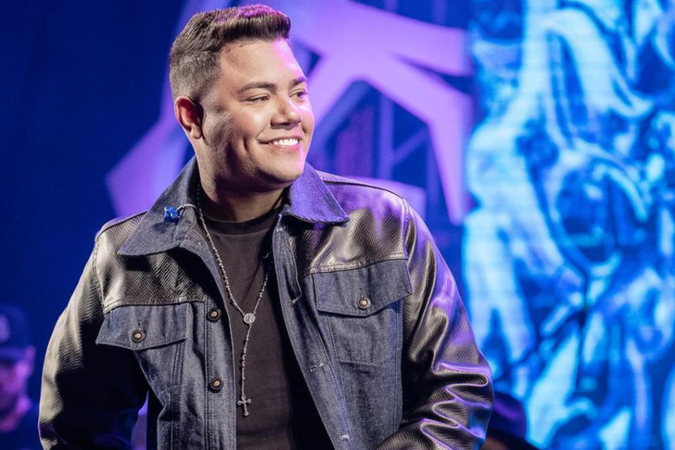 Felipe Araújo é atração confirmada no Carnaval de Jandaia 2025