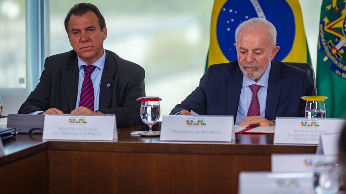Presidente Lula e ministro Luiz Marinho (Foto: Divulgação)