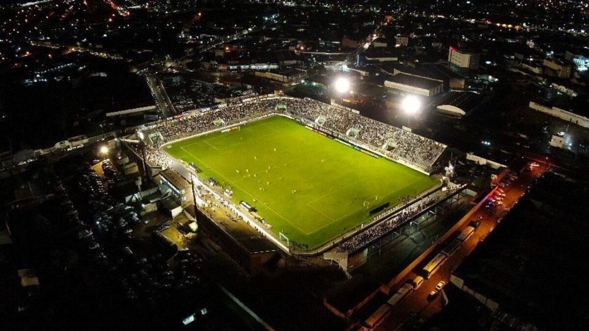 Asa e Atlético Goianiense se enfrentam pela copa do brasil