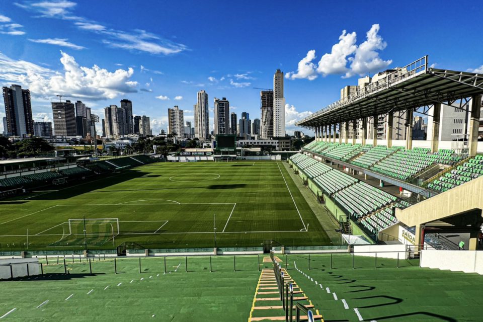 Estádio da Serrinha irá receber Goiás e Atlético Goianiense