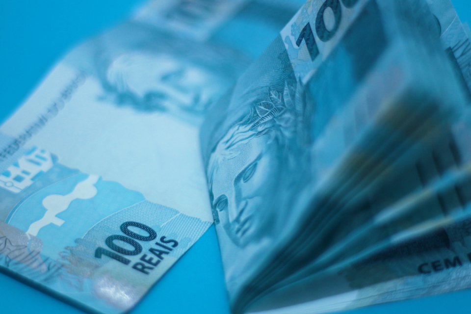 imagem de notas de R$ 100