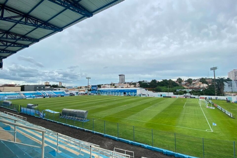 Crac recebe Goiânia pela décima rodada