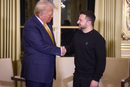 Trump chama Zelensky de “ditador”