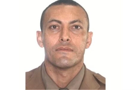 PM morre ao tentar salvar família feita refém em Niquelândia Homem mantém a própria família refém; mais de 50 policiais cercam o local