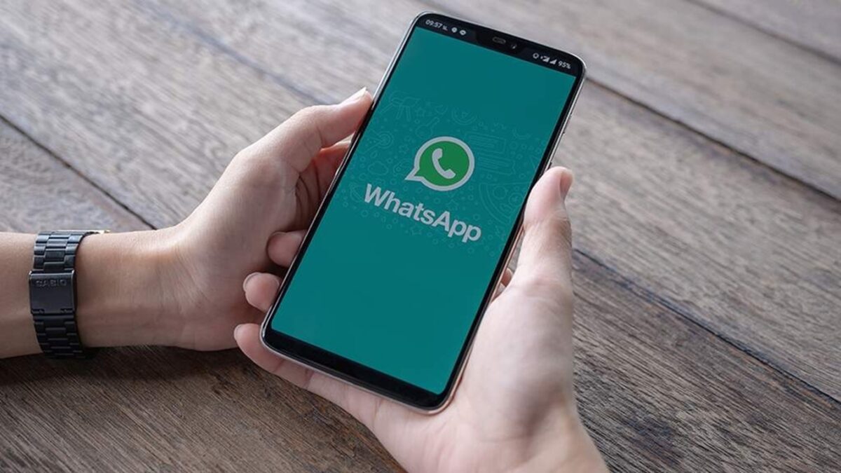 WhatsApp anuncia novidades para mudar a cara do chat; veja Novidade contará com balões coloridos e novos papéis de paredes