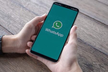WhatsApp anuncia novidades para mudar a cara do chat; veja Novidade contará com balões coloridos e novos papéis de paredes