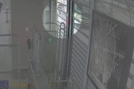 Após mulher morrer atropelada por ônibus, RedeMob diz que estação segue normas de acessibilidade