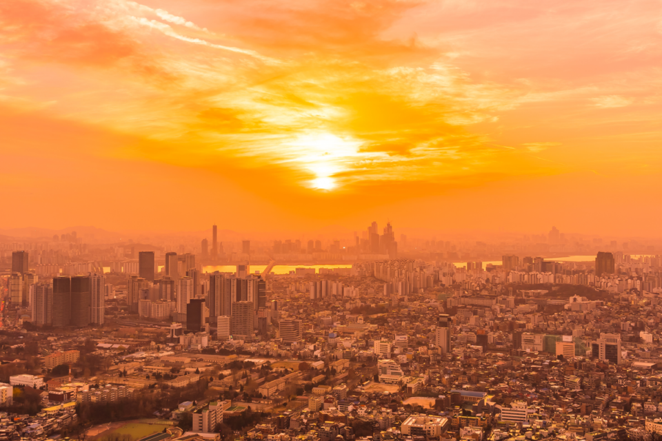 Nova onda de calor afetará pelo menos nove estados brasileiros (Foto: Freepik)
