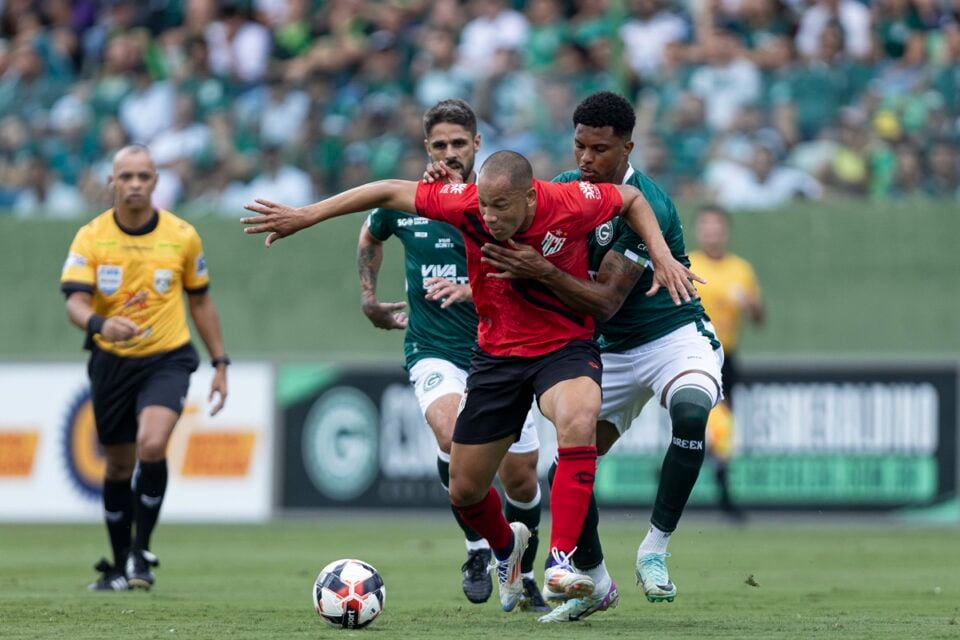 Jogo entre Goiás e Atlético Goianiense
