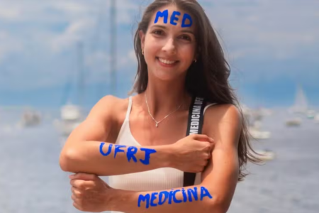 Maria Clara Lopes Rolim passou em 86 faculdades públicas pelo ENEM em Medicina (Foto: Divulgação Pedro Kalli)