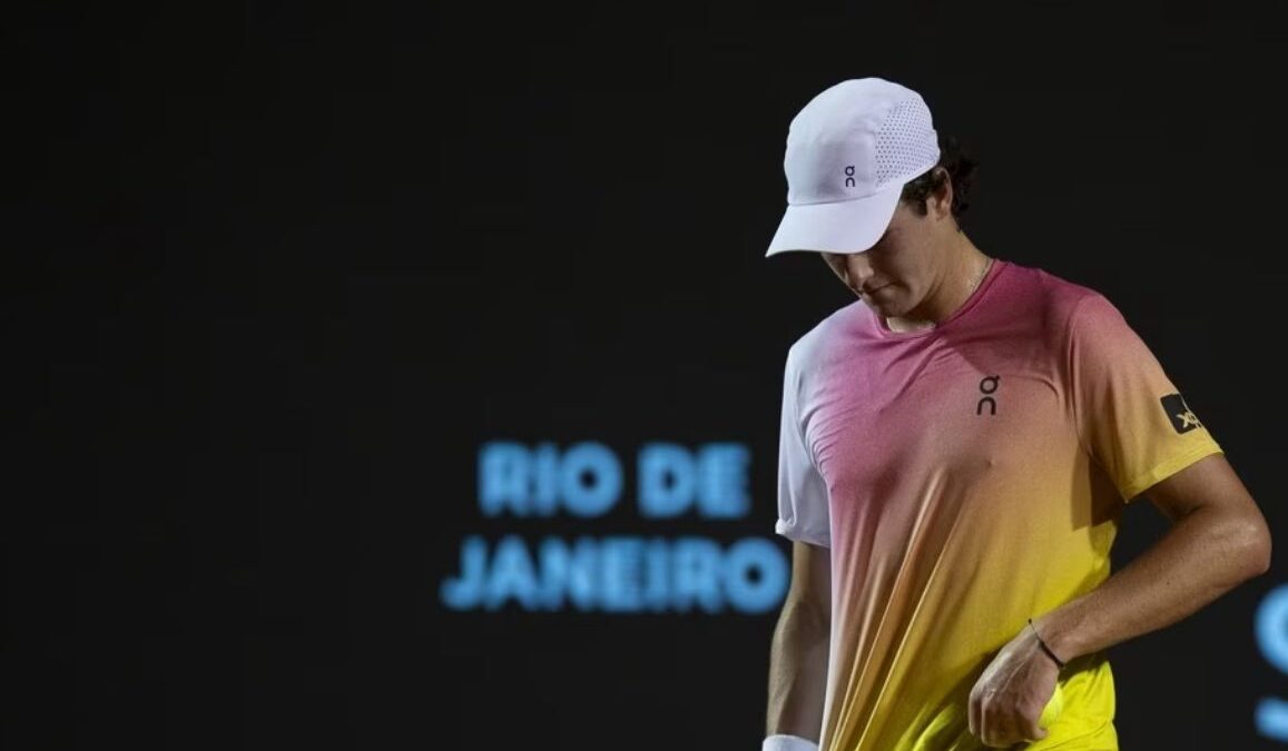João Fonseca é eliminado na primeira rodada do Rio Open