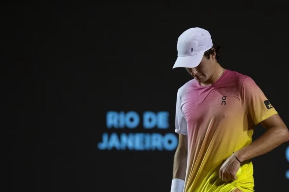 João Fonseca é eliminado na primeira rodada do Rio Open