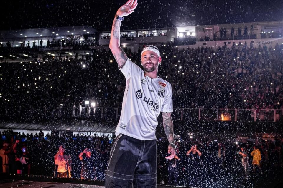 Neymar em sua apresentação no Santos