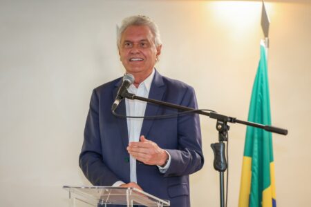 Lançamento de pré-candidatura de Caiado à presidência é transferido para assembleia legislativa da Bahia evento dia 4 de abril