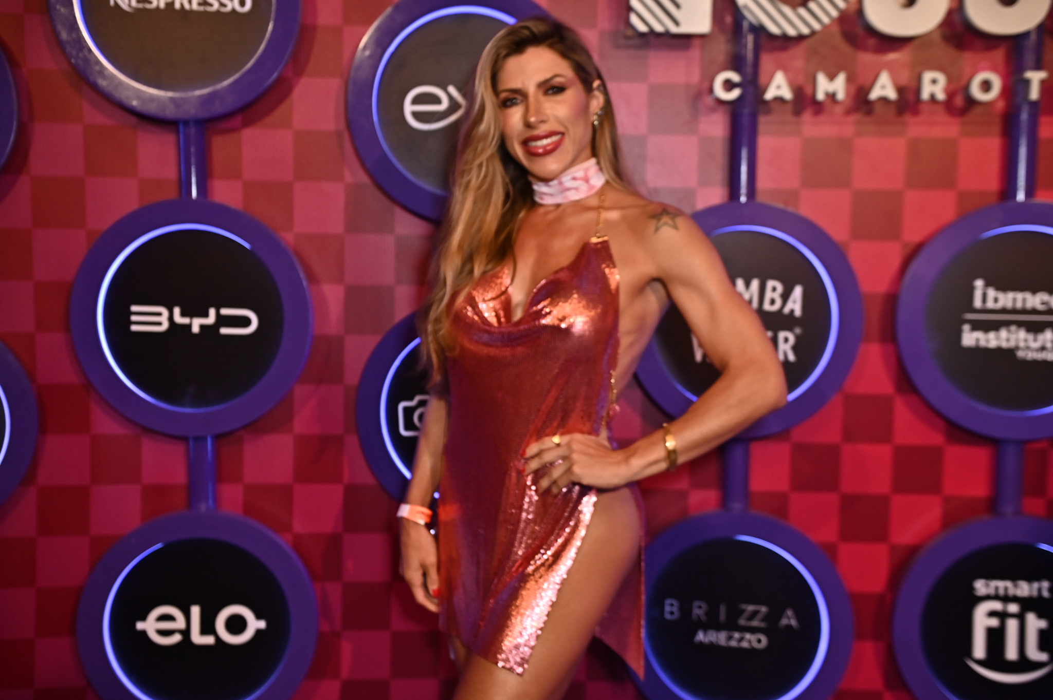  Ana Paula Minerato no carnaval do Rio de Janeiro (Foto: Agnews)
