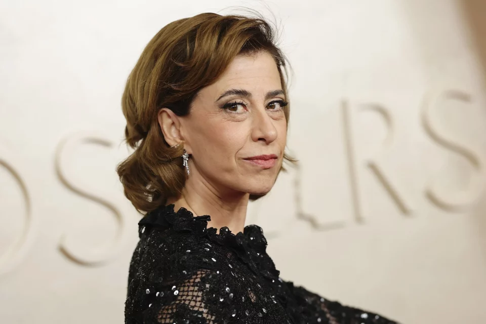 Fernanda Torres anuncia novo filme para 2025 após temporada de premiações