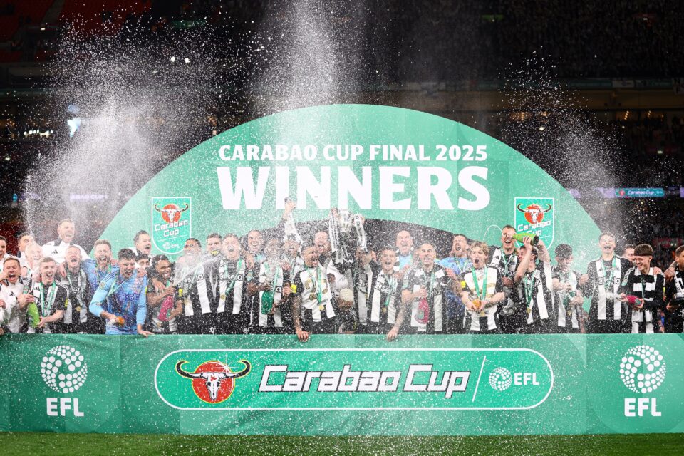 Newcastle campeão da Copa da Liga Inglesa