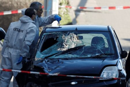 Motorista atropela multidão em carnaval na Alemanha; uma pessoa morreu Várias pessoas ficaram feridas e governo emitiu um alerta