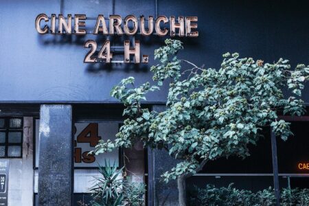 Reduto LGBT+ tem até "mamódromo" Triângulo do sexo gay em São Paulo tem revezamento de clientes; entenda como funciona