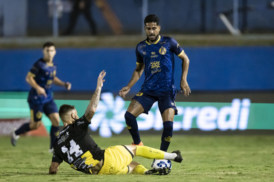 Aparecidense vence Cascavel e se classifica na Copa do Brasil