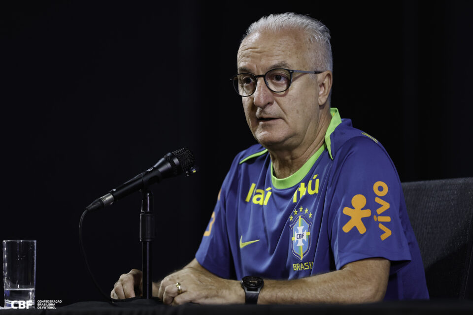 Dorival Júnior, em coletiva pela Seleção Brasileira