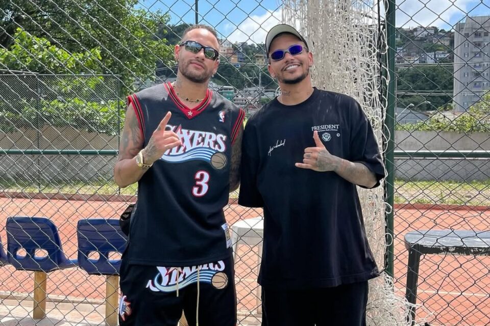 Neymar ao lado de Cris Guedes, presidentes da Furia