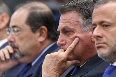 Veja como foi primeira parte do julgamento de Bolsonaro no STF Ex-presidente chegou de surpresa e se dizendo “tranquilo”
