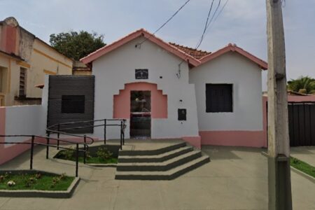 Prefeitos de cidades pequenas turbinam próprios salários e ganham até R$ 25 mil Constituição limita subsídio a vereadores