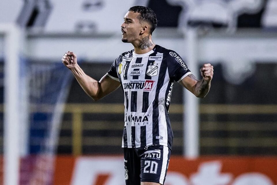 Ruan Ribeiro é o novo contratado do Vila Nova
