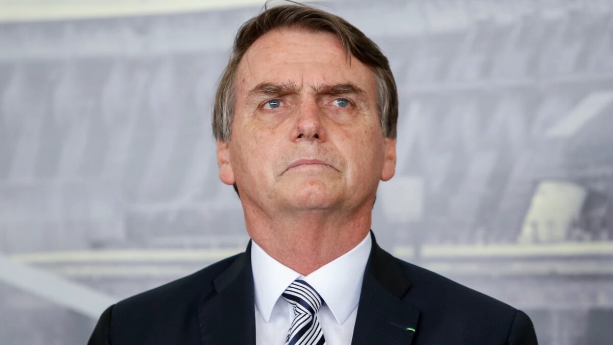 Prisão é o fim da minha vida, estou com 70 anos, diz Bolsonaro Ex-presidente é acusado de cinco crimes, cujas penas somadas superam 40 anos
