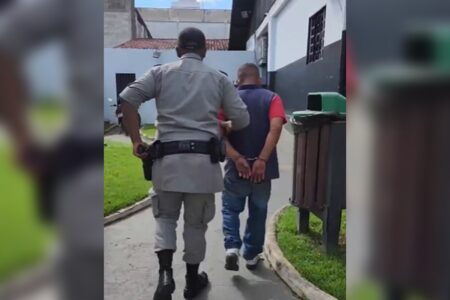 Homem é suspeito de agredir companheira e filha dela, em Caldas Novas