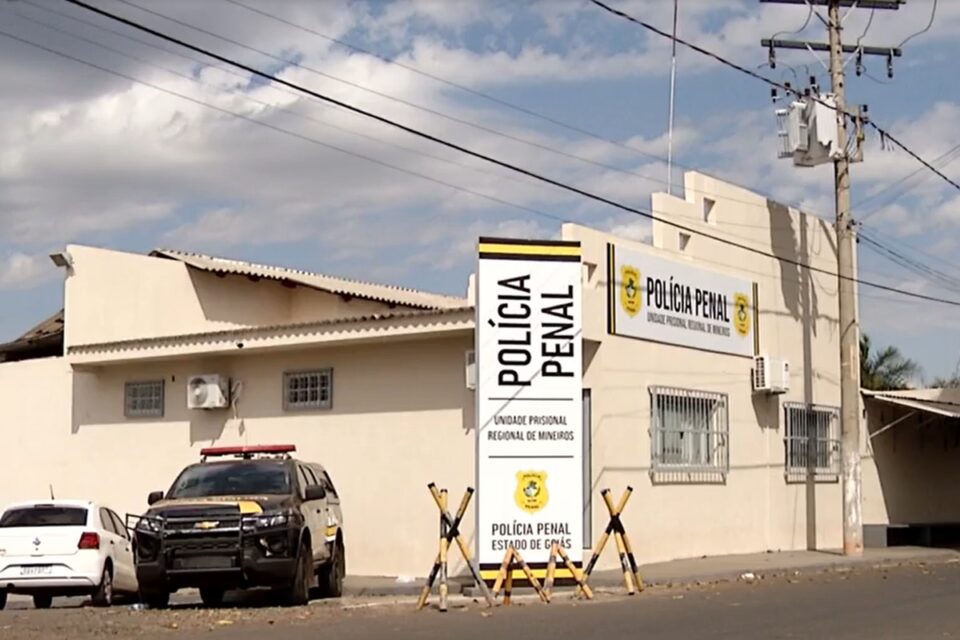 Quatro presos de alta periculosidade escapam do Presídio de Mineiros